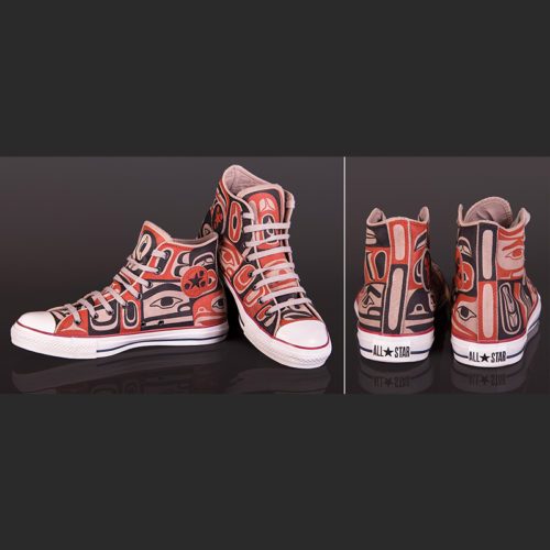 Runner Steve Smith - Dla'kwagila Converse leather shoes, paint Size 10 12" x 6" x 4" each